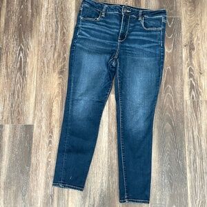 American Eagle Dark Denim Jeans - Jegging Style - Size 16